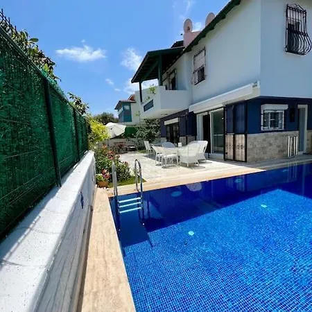 Villa Alacati Renovated With Large Pool